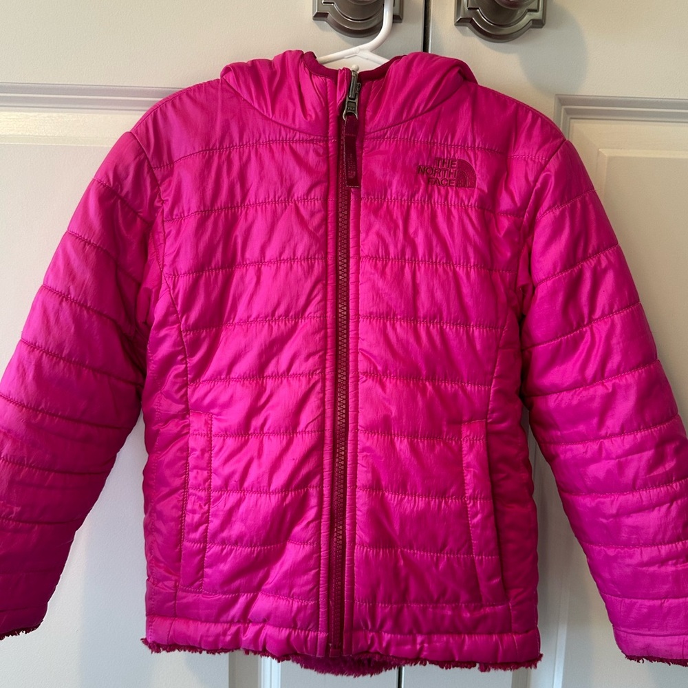 The North Face Kids’ Reversible Hooded Jacket, Pink, size 4T